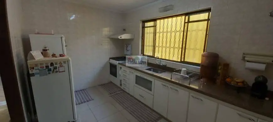 Foto 5 de Sobrado com 3 Quartos à venda, 259m² em Vila Medeiros, São Paulo