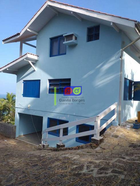 Foto 3 de Sobrado com 5 Quartos à venda, 350m² em Praia das Toninhas, Ubatuba