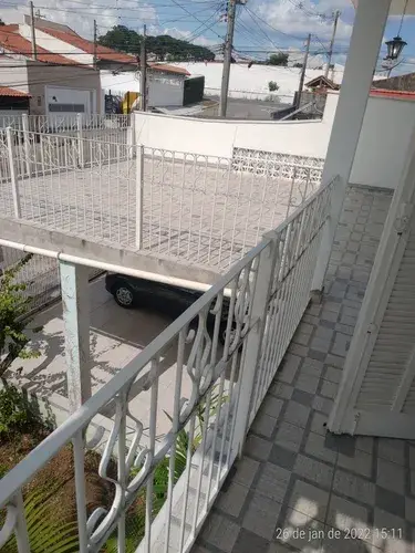 Foto 2 de Sobrado com 6 Quartos à venda, 250m² em Vila Lavínia, Mogi das Cruzes