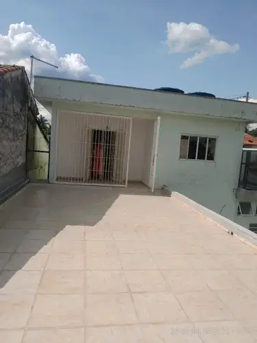 Foto 3 de Sobrado com 6 Quartos à venda, 250m² em Vila Lavínia, Mogi das Cruzes