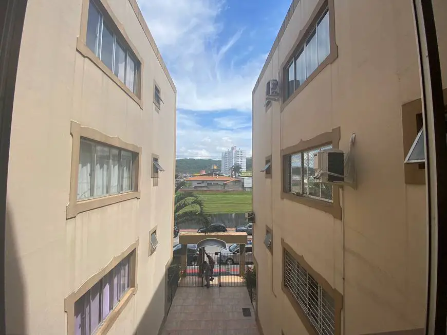 Foto 3 de Apartamento com 1 Quarto à venda, 30m² em Kobrasol, São José