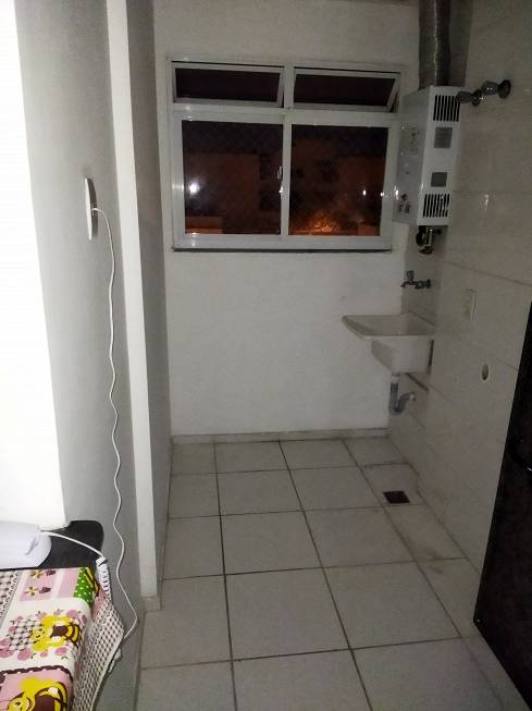 Foto 2 de Apartamento com 2 Quartos para alugar, 49m² em Cascadura, Rio de Janeiro
