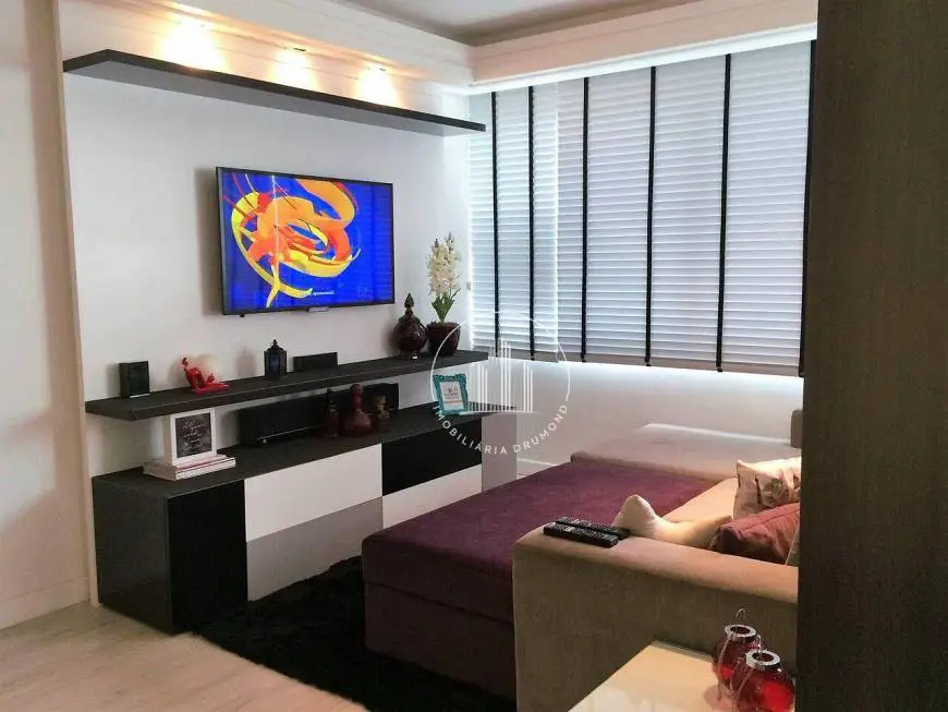 Foto 1 de Apartamento com 2 Quartos à venda, 99m² em Centro, Florianópolis