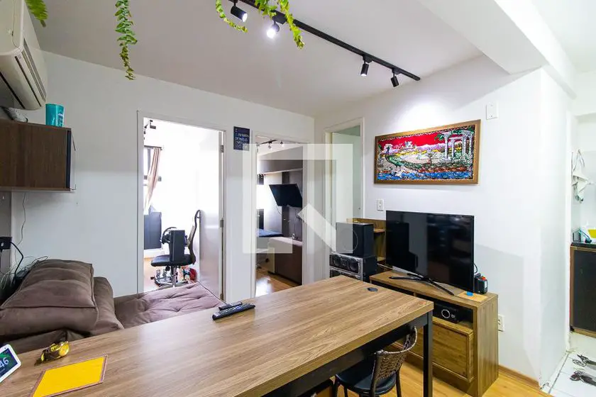 Foto 1 de Apartamento com 2 Quartos para alugar, 37m² em Centro, São Paulo