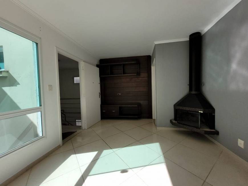 Foto 1 de Apartamento com 2 Quartos para alugar, 70m² em Jardim do Salso, Porto Alegre