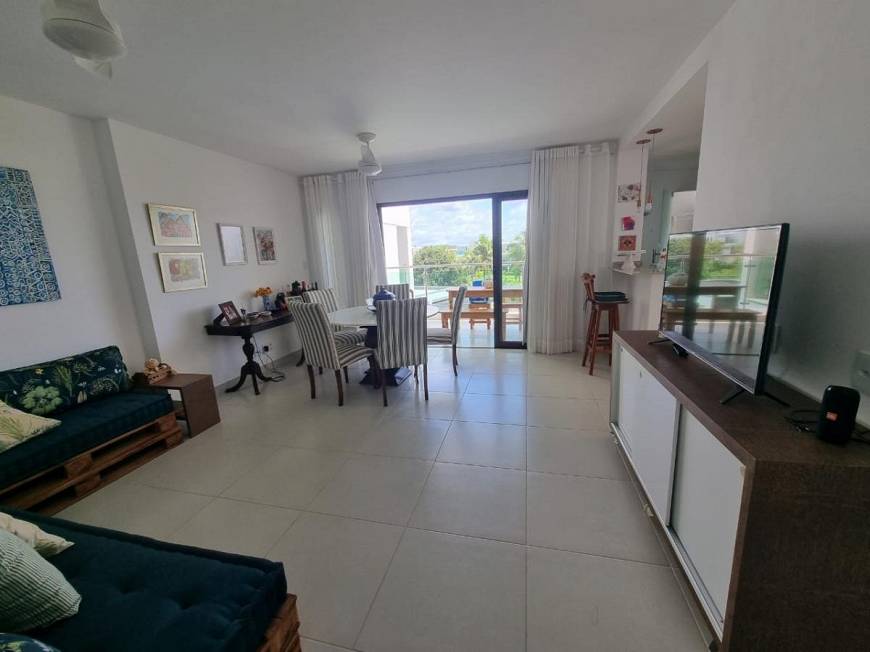 Foto 2 de Apartamento com 2 Quartos à venda, 90m² em Praia do Forte, Mata de São João