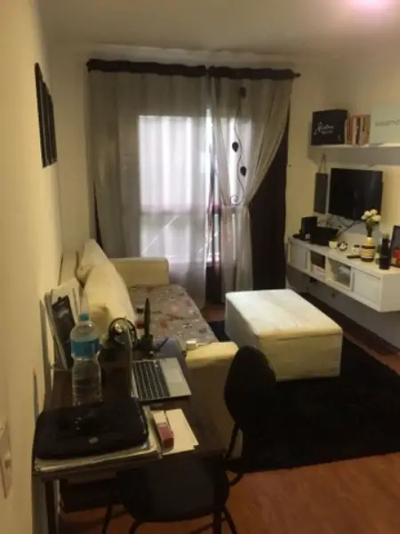 Foto 1 de Apartamento com 2 Quartos para alugar, 50m² em Vila Luzita, Santo André