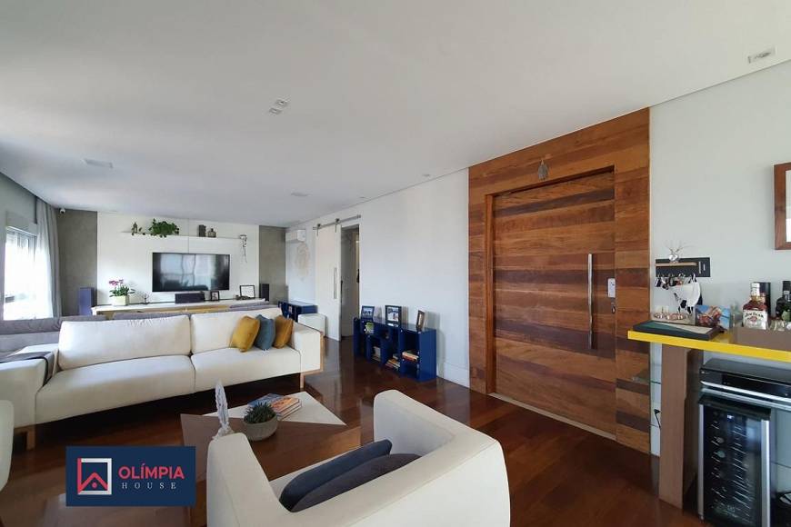 Foto 4 de Apartamento com 3 Quartos para alugar, 250m² em Chácara Klabin, São Paulo