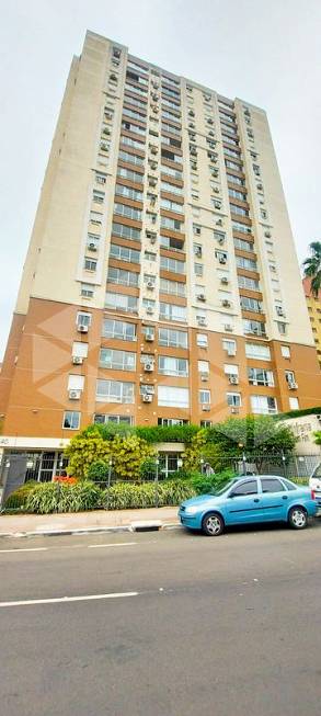 Foto 1 de Apartamento com 3 Quartos para alugar, 81m² em Independência, Porto Alegre