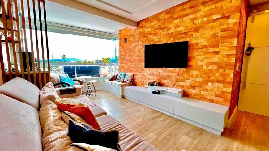 Foto 1 de Apartamento com 3 Quartos à venda, 110m² em Itaguaçu, Florianópolis