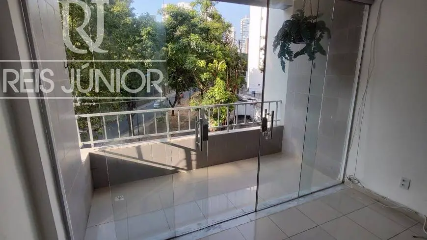 Foto 3 de Apartamento com 3 Quartos à venda, 111m² em Jardim Apipema, Salvador