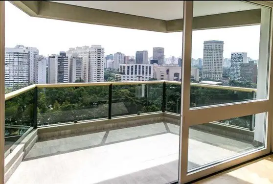 Foto 2 de Apartamento com 3 Quartos para alugar, 280m² em Jardim Europa, São Paulo