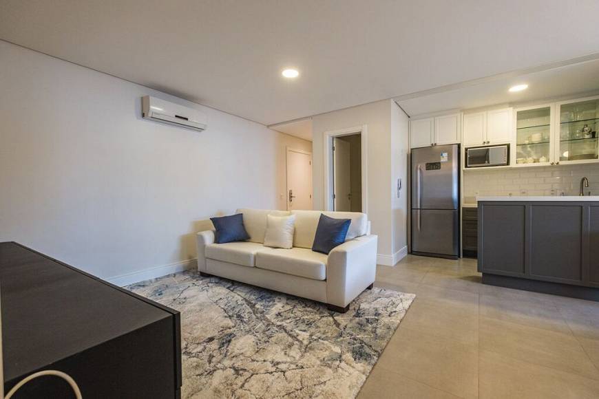 Foto 4 de Apartamento com 3 Quartos à venda, 108m² em Jurerê, Florianópolis