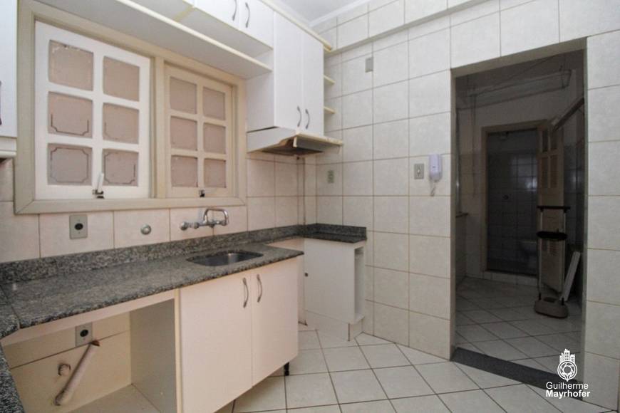 Foto 4 de Apartamento com 3 Quartos para alugar, 123m² em Santana, Porto Alegre