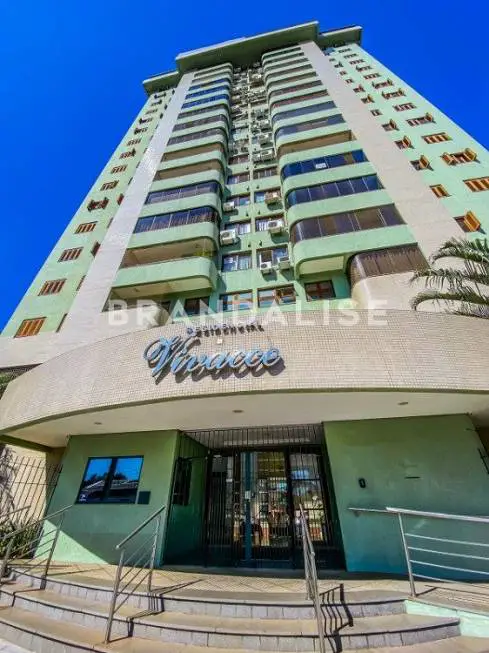 Foto 2 de Apartamento com 3 Quartos à venda, 157m² em Tamandare, Esteio