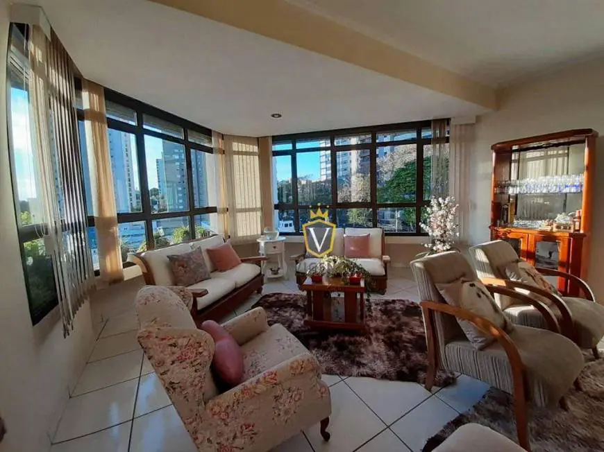 Foto 1 de Apartamento com 3 Quartos à venda, 235m² em Vila Boaventura, Jundiaí