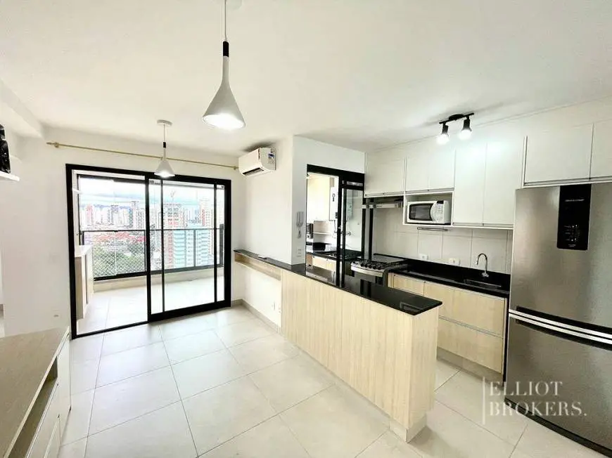 Foto 1 de Apartamento com 3 Quartos para alugar, 70m² em Vila Gomes Cardim, São Paulo