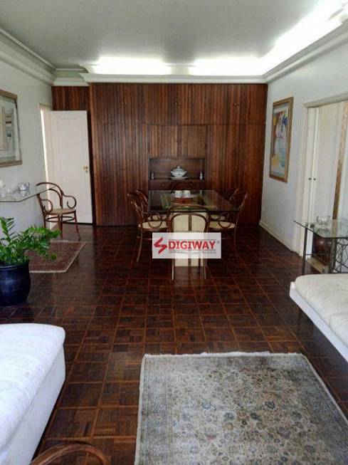 Foto 3 de Apartamento com 4 Quartos para venda ou aluguel, 180m² em Aclimação, São Paulo