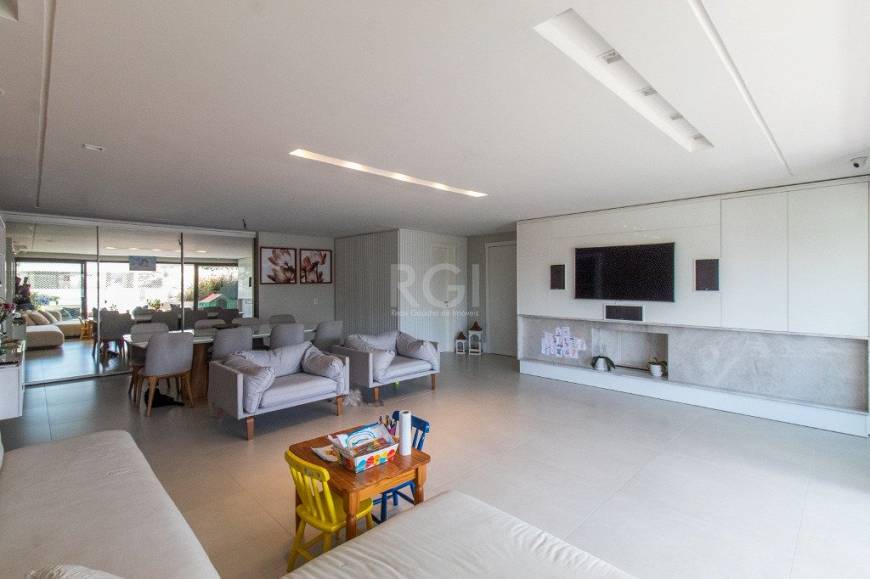 Foto 5 de Apartamento com 4 Quartos à venda, 207m² em Boa Vista, Porto Alegre