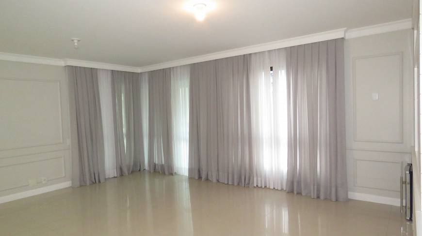 Foto 1 de Apartamento com 4 Quartos à venda, 175m² em Centro, Florianópolis