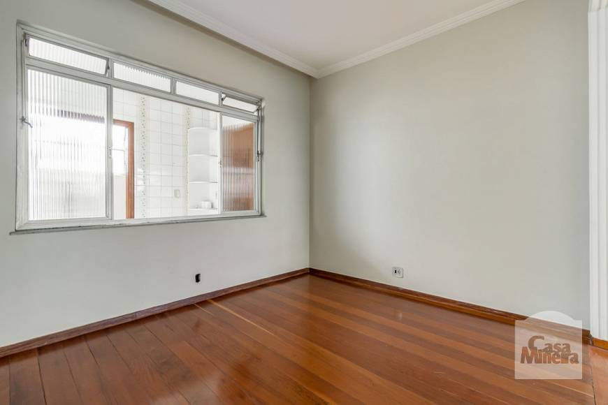 Foto 5 de Apartamento com 4 Quartos à venda, 145m² em Cidade Jardim, Belo Horizonte