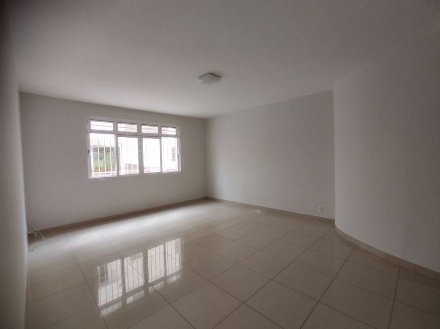 Foto 2 de Apartamento com 4 Quartos à venda, 145m² em Cidade Jardim, Belo Horizonte