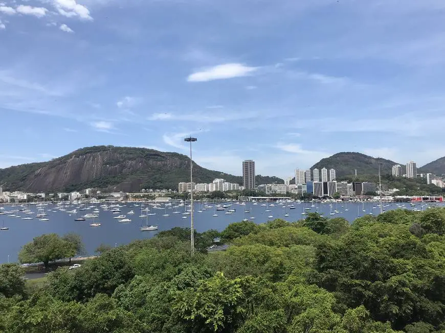 Foto 3 de Apartamento com 4 Quartos para alugar, 280m² em Flamengo, Rio de Janeiro