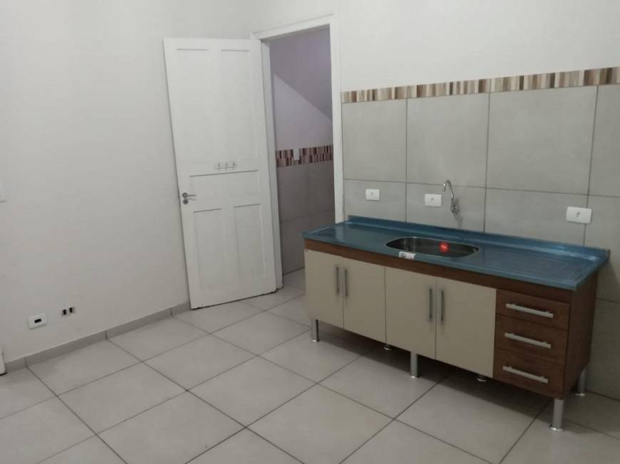 Foto 4 de Casa com 1 Quarto para alugar, 50m² em Cambuci, São Paulo