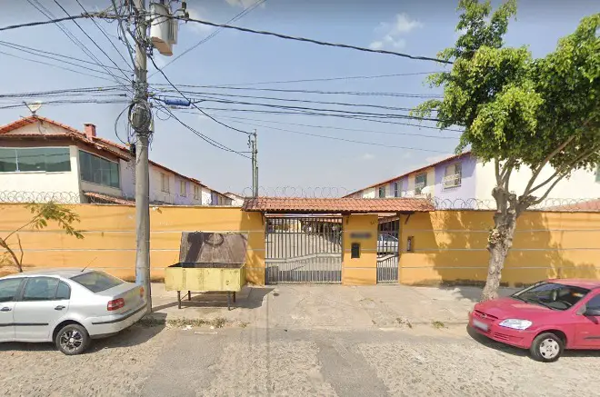 Foto 1 de Casa com 2 Quartos à venda, 100m² em Califórnia, Belo Horizonte