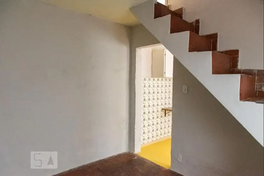Foto 2 de Casa com 2 Quartos para alugar, 60m² em Cambuci, São Paulo