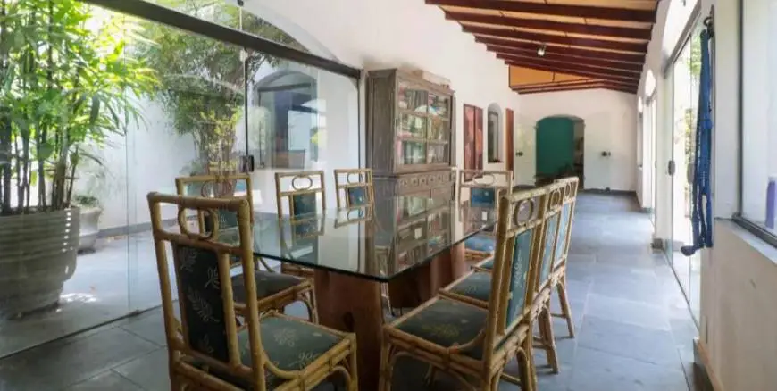Foto 1 de Casa com 3 Quartos para alugar, 370m² em Alto de Pinheiros, São Paulo