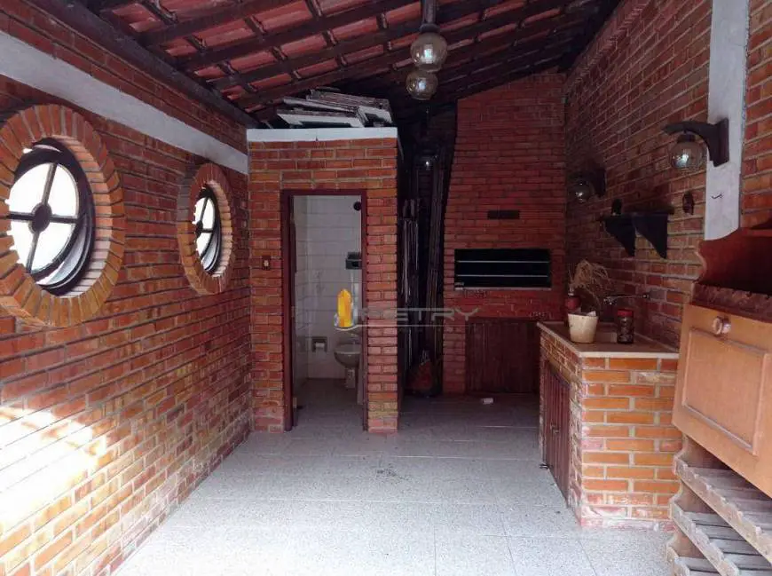 Foto 2 de Casa com 3 Quartos à venda, 180m² em Centro, Pelotas