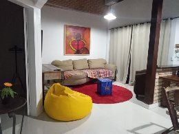 Foto 1 de Casa com 3 Quartos para alugar, 140m² em Fazenda, Itajaí