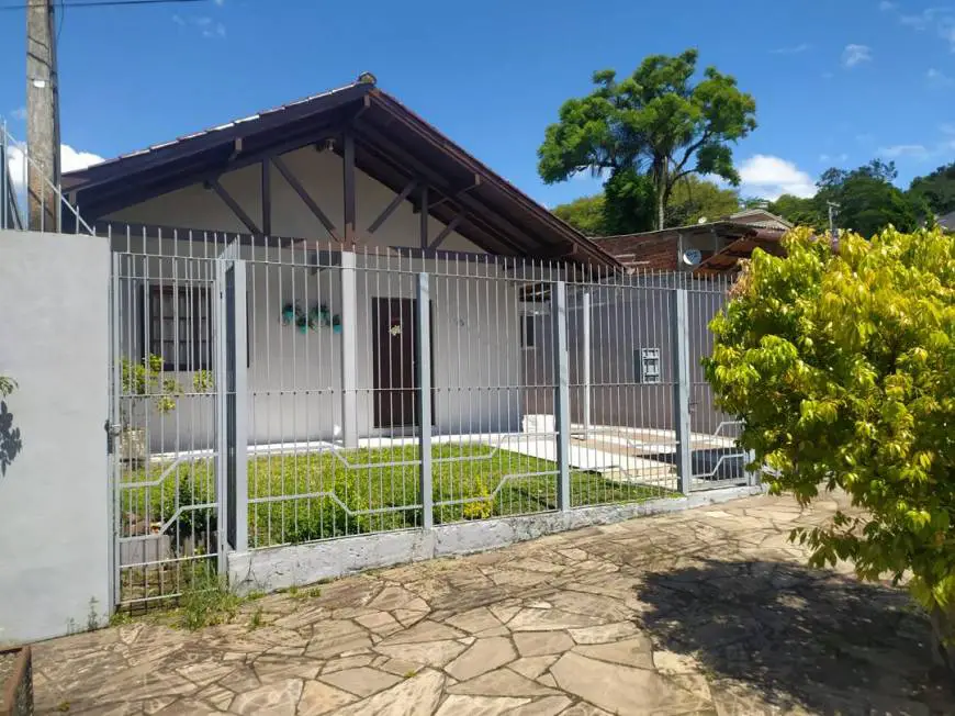 Foto 1 de Casa com 3 Quartos à venda, 134m² em Guarani, Novo Hamburgo