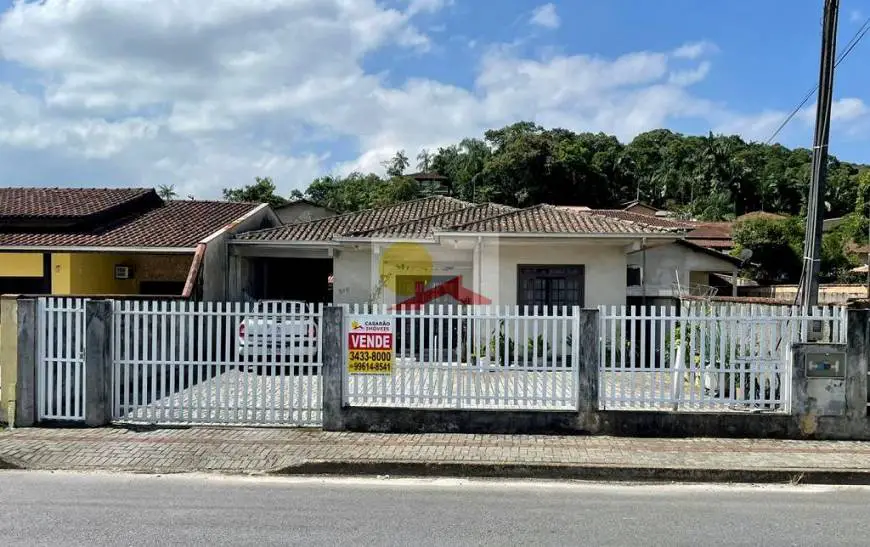 Foto 1 de Casa com 3 Quartos à venda, 130m² em Nova Brasília, Joinville