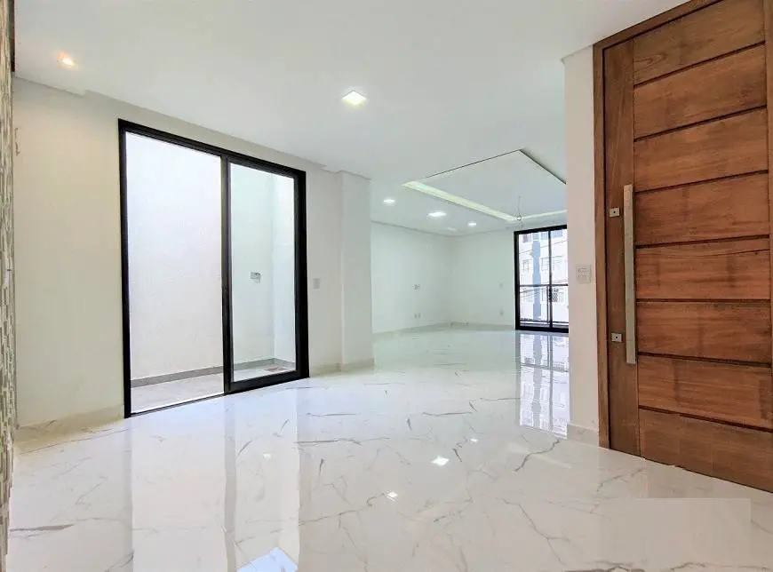 Foto 5 de Casa com 3 Quartos à venda, 180m² em Santa Rosa, Belo Horizonte