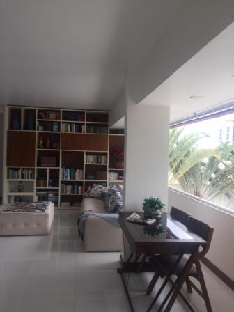 Foto 5 de Casa com 4 Quartos à venda, 400m² em Itaigara, Salvador