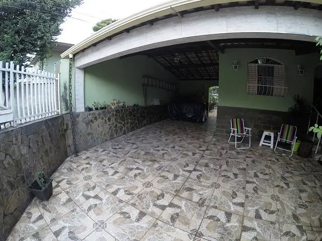 Foto 1 de Casa com 4 Quartos à venda, 200m² em Itatiaia, Belo Horizonte