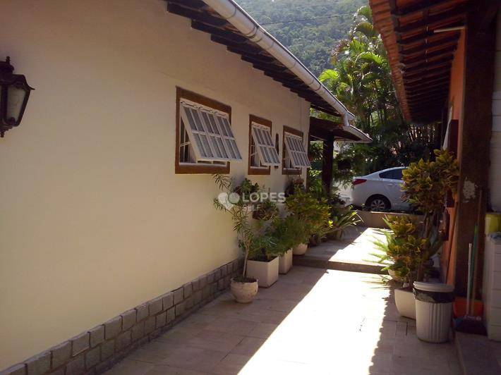 Foto 4 de Casa com 4 Quartos à venda, 209m² em Piratininga, Niterói