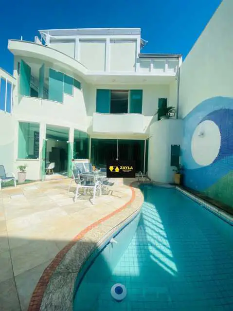 Foto 1 de Casa de Condomínio com 3 Quartos à venda, 300m² em Irajá, Rio de Janeiro
