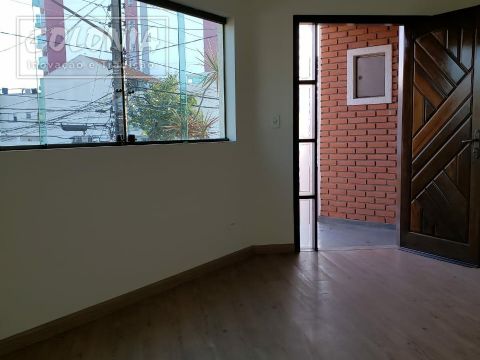 Foto 1 de Sobrado com 3 Quartos à venda, 175m² em Vila Scarpelli, Santo André