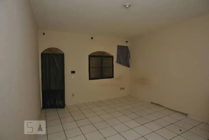 Foto 2 de Apartamento com 1 Quarto para alugar, 30m² em Freguesia, Rio de Janeiro