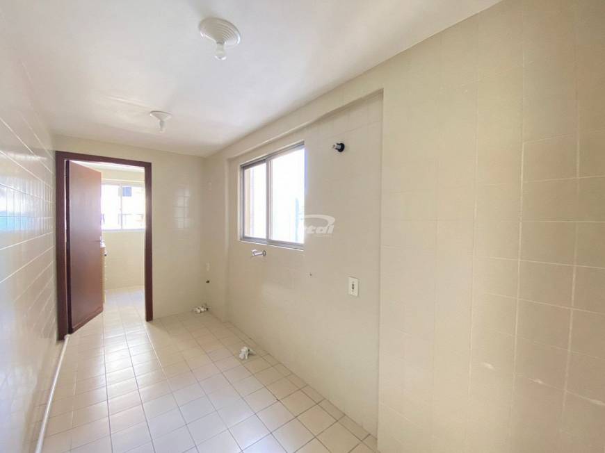 Foto 3 de Apartamento com 1 Quarto para alugar, 75m² em Ponta Aguda, Blumenau