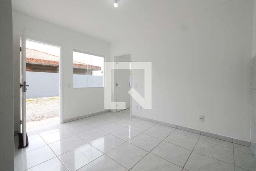 Foto 1 de Apartamento com 1 Quarto para alugar, 30m² em Serraria, São José