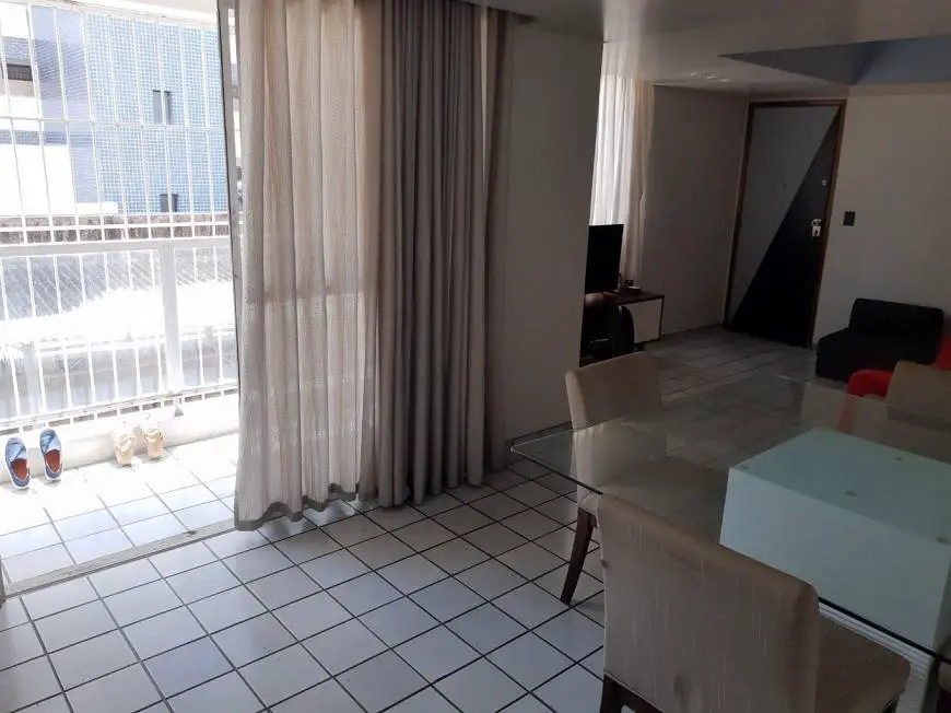 Foto 1 de Apartamento com 2 Quartos à venda, 87m² em Boa Viagem, Recife