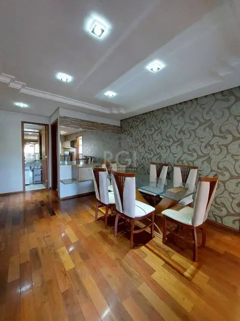 Foto 2 de Apartamento com 2 Quartos à venda, 93m² em Jardim Itú Sabará, Porto Alegre