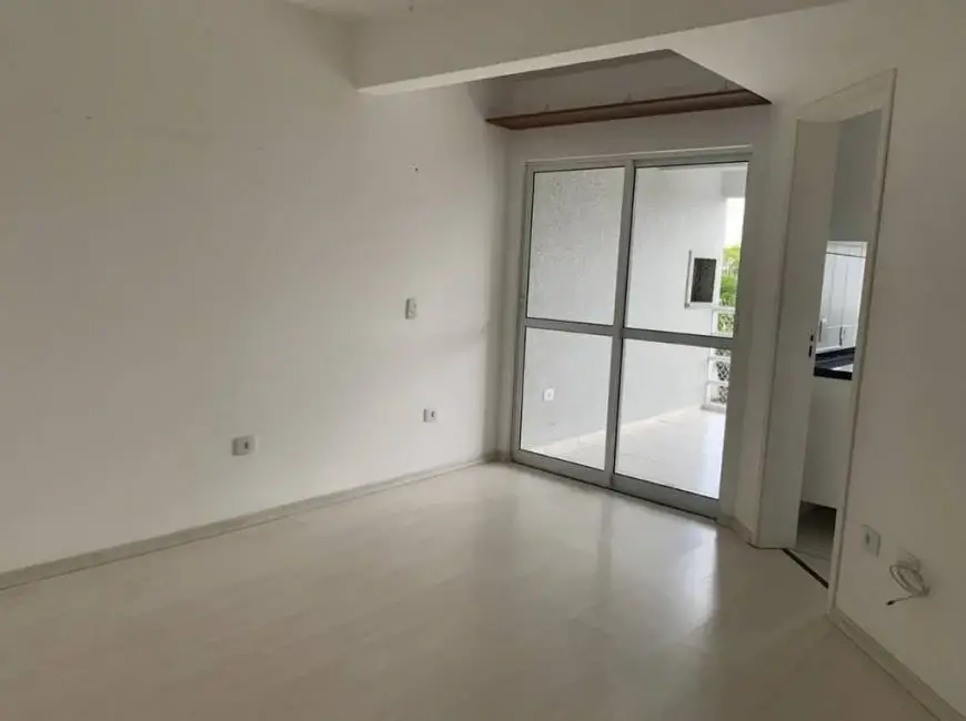 Foto 3 de Apartamento com 2 Quartos para alugar, 54m² em Juvevê, Curitiba