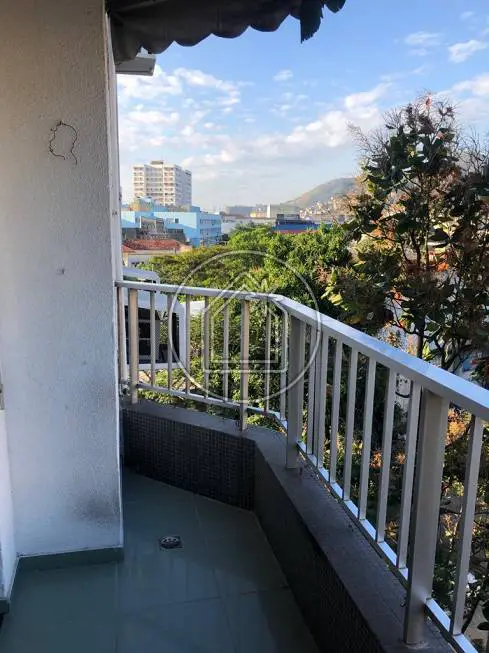Foto 1 de Apartamento com 2 Quartos à venda, 67m² em Madureira, Rio de Janeiro