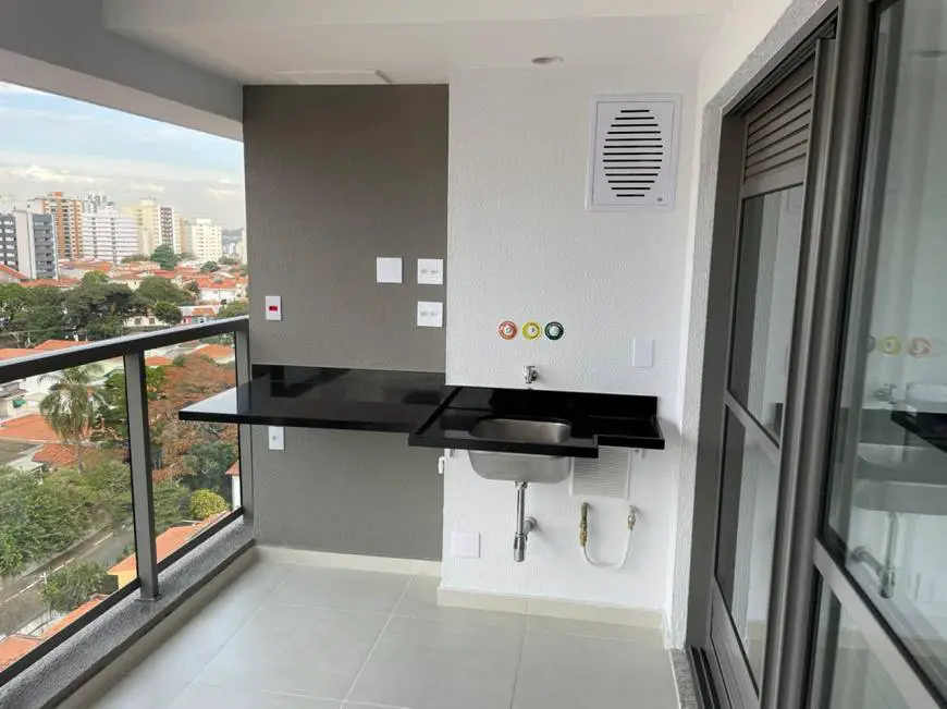 Foto 2 de Apartamento com 2 Quartos à venda, 70m² em Mirandópolis, São Paulo