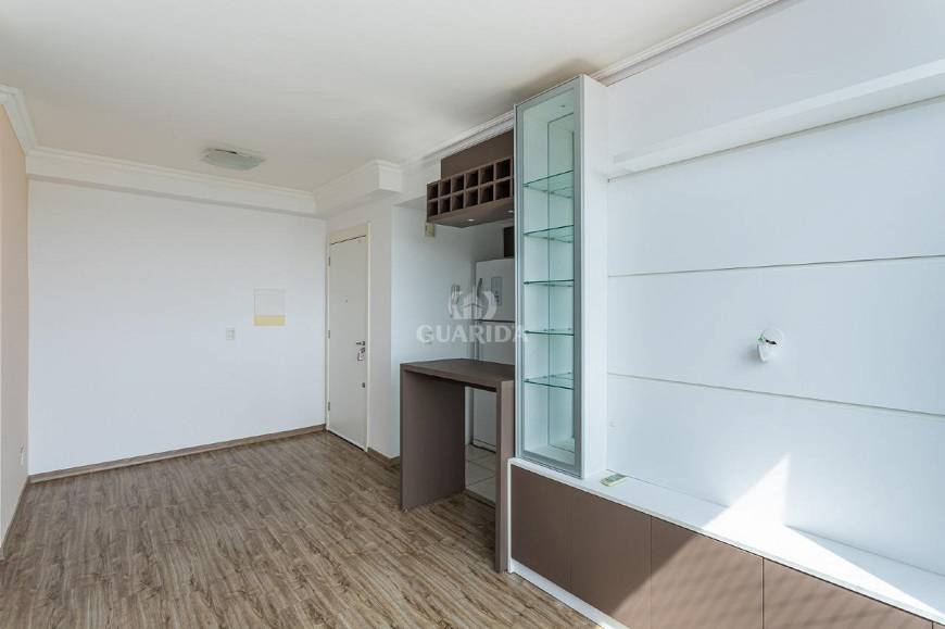 Foto 4 de Apartamento com 2 Quartos para alugar, 50m² em Sarandi, Porto Alegre